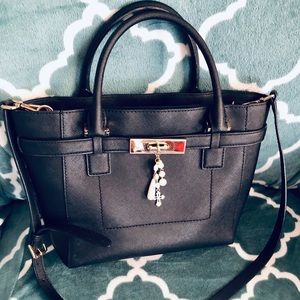 💕 Michael Kors cute black structured bag